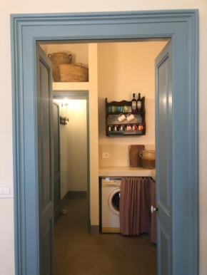 Light Shower House